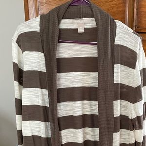 Xl white and camo green/tan cardigan sweater